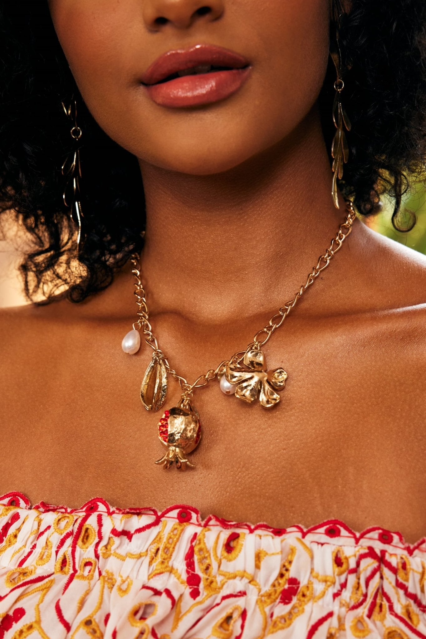 Pancy Pomegrante Flower Necklace