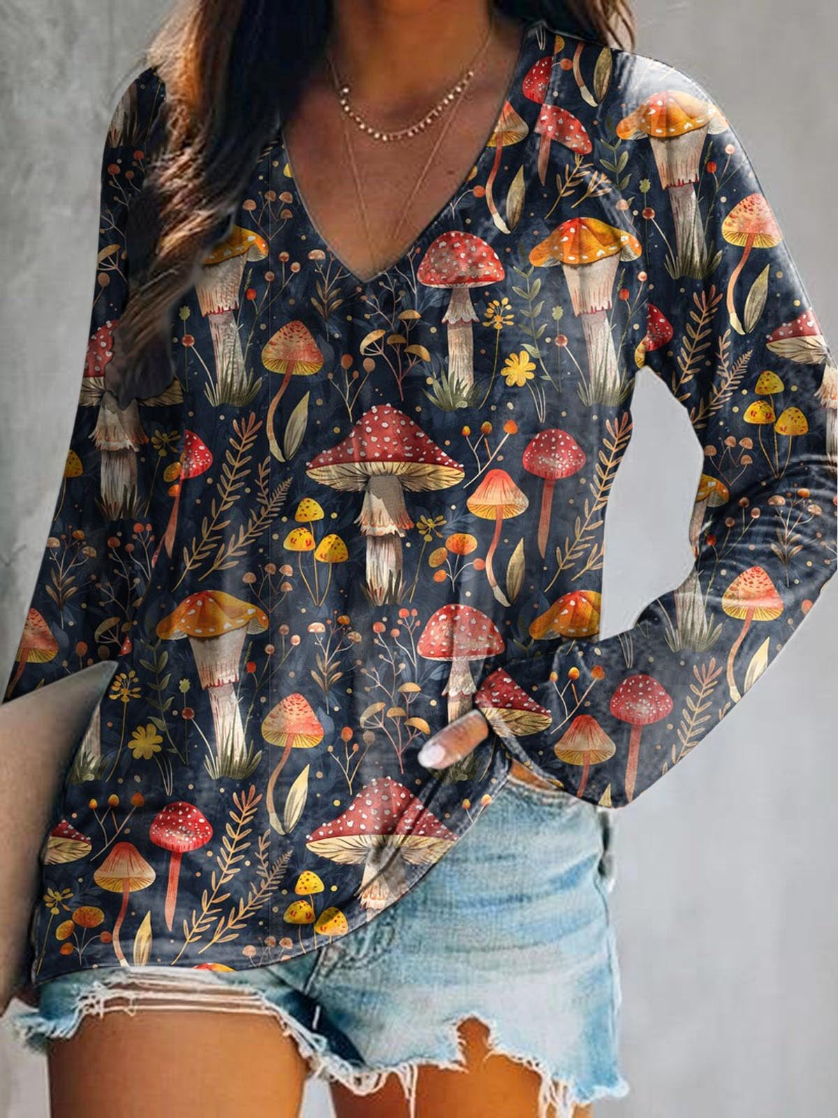 Women's Mushroom Garden Art Print Casual V-Neck Long Sleeve T-Shirt