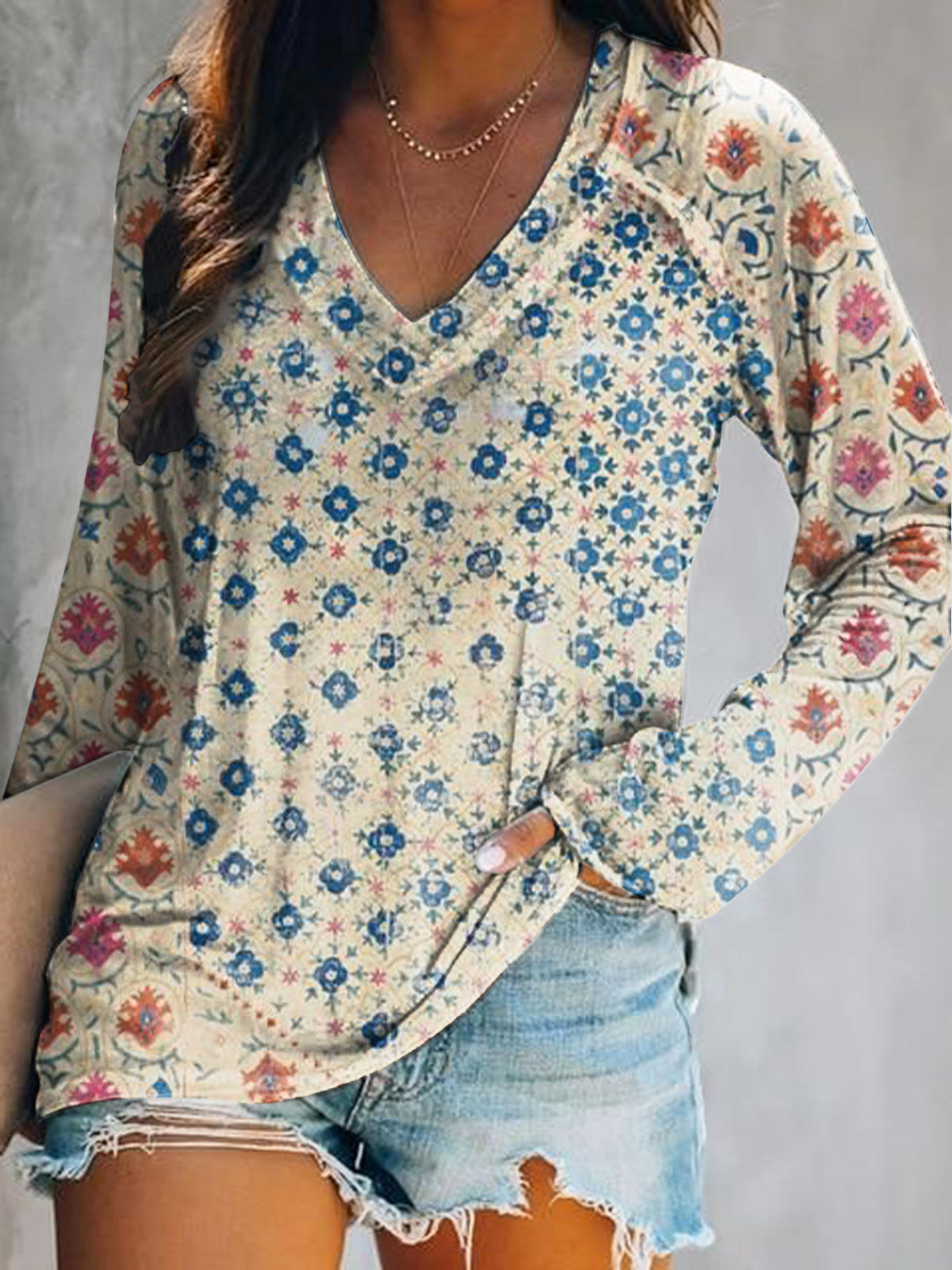 Women's Casual Vintage Floral Art Print V Neck Long Sleeve Tops