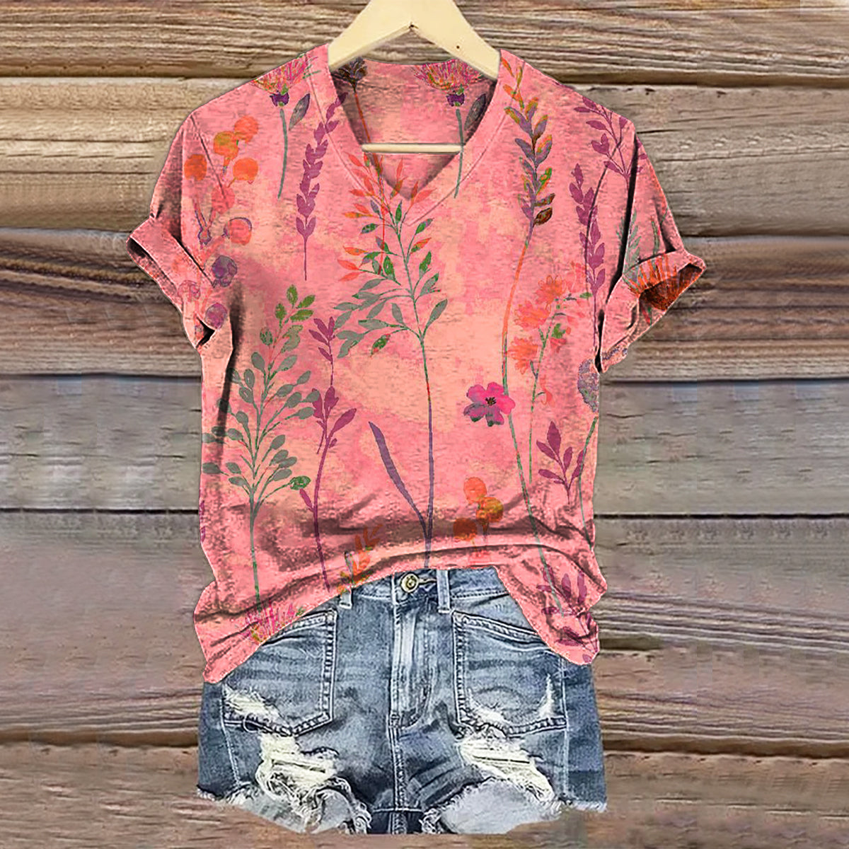Women's Vintage Floral Art Print V-neck Casual T-Shirt