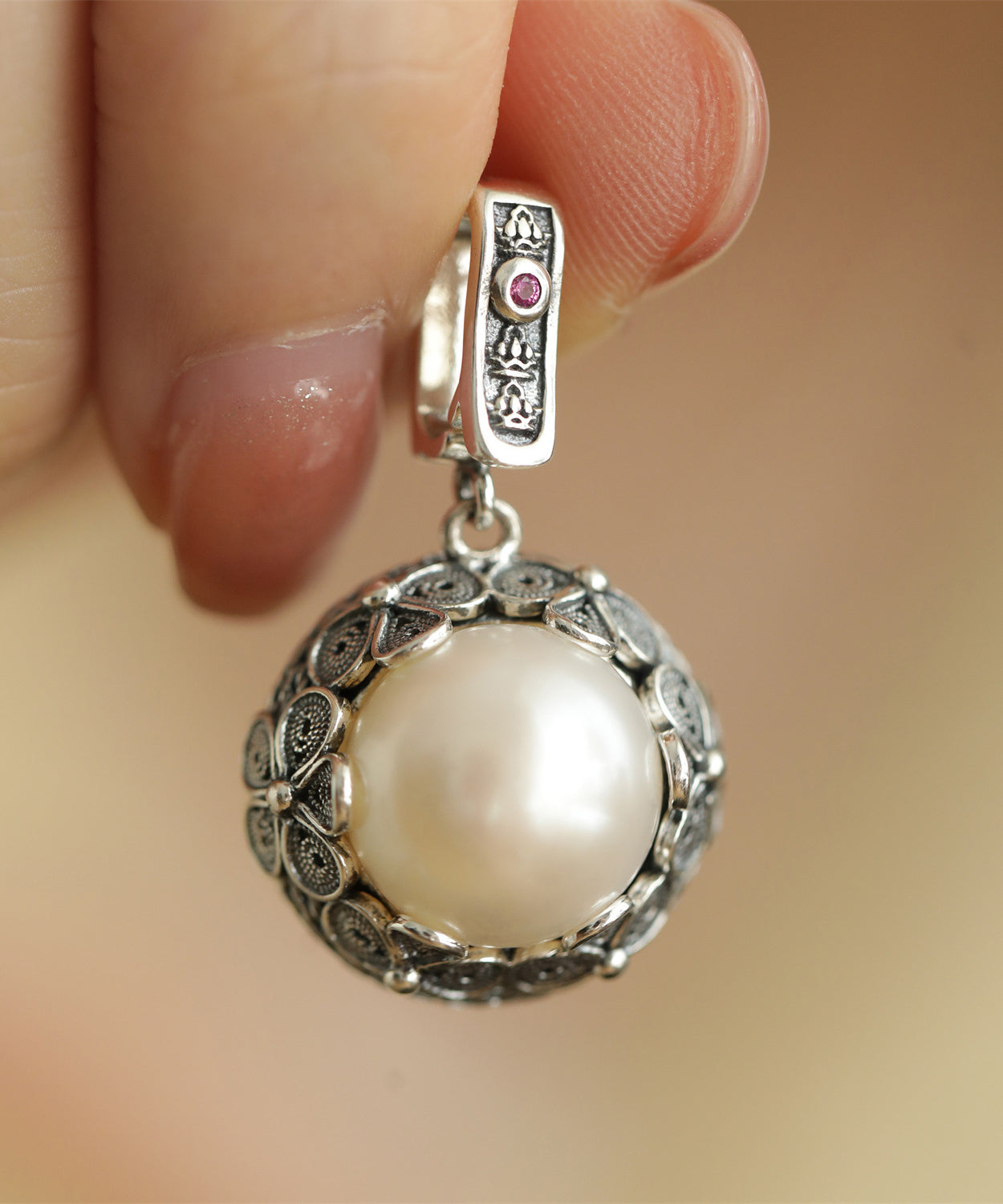 Retro Silk Sterling Silver Pearl Pendant Necklace Kx1085