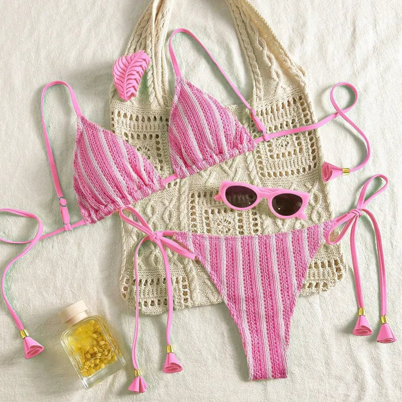 Effortlessly Bathing Suit With a Timeless Design