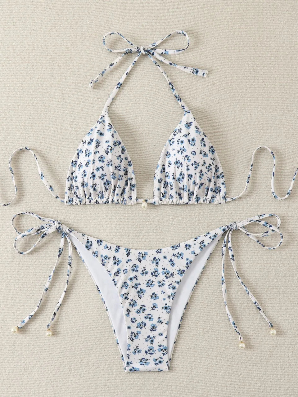 Casually Bikini With a Refined Edge