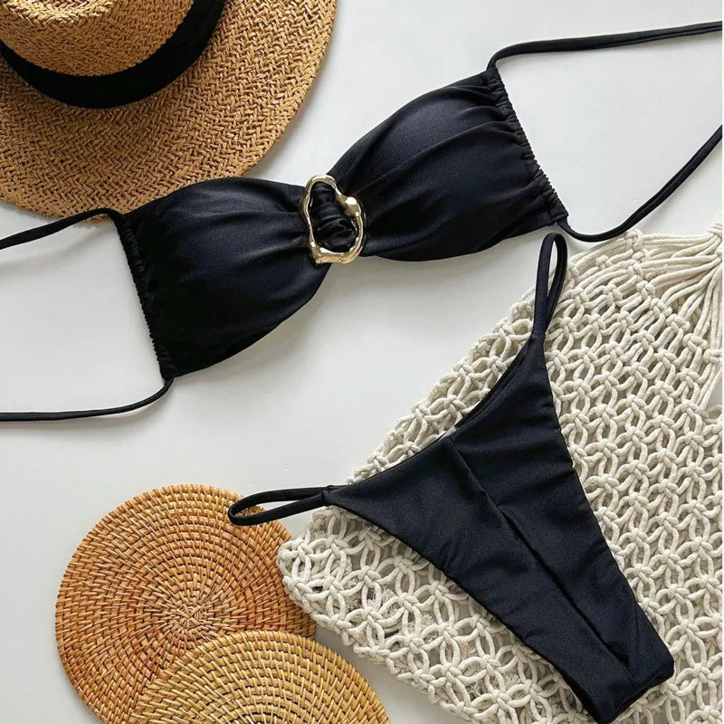 Casually Bathing Suit With a Refined Edge