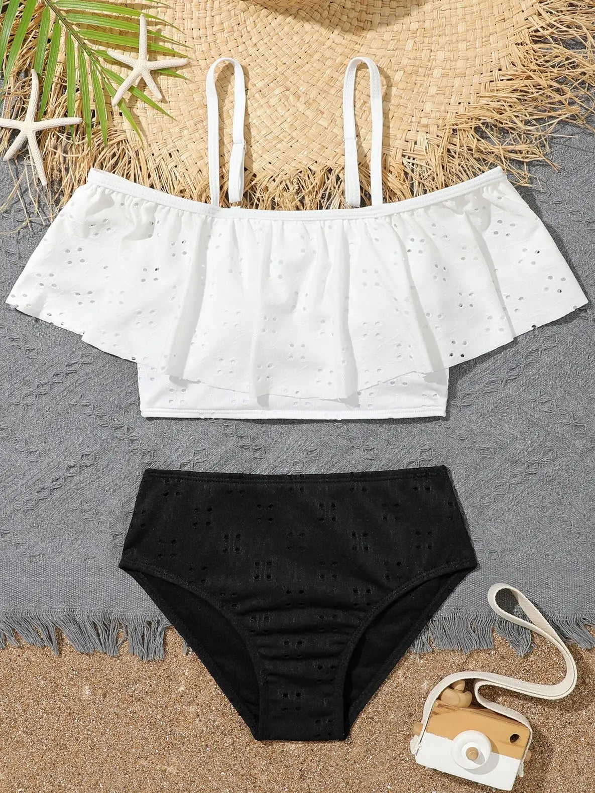 Casually Bikini With a Refined Edge