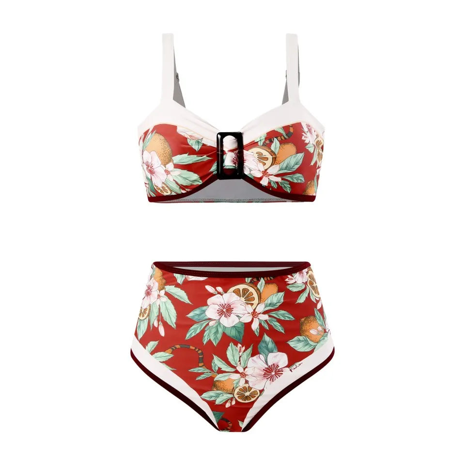 Casually Bikini With a Refined Edge