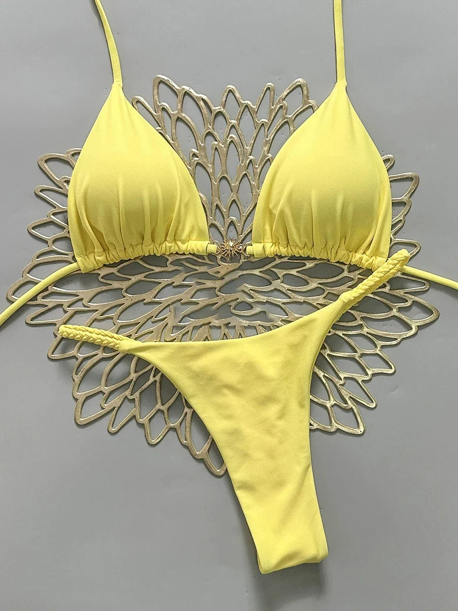 Casually Bikini With a Refined Edge