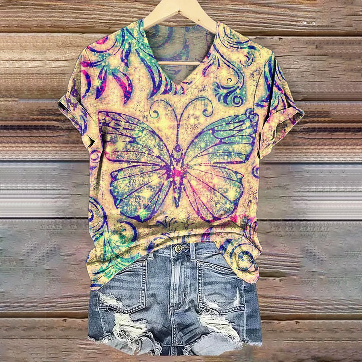 Women's Vintage Butterfly Pattern Art Print V-Neck Casual T-Shirt