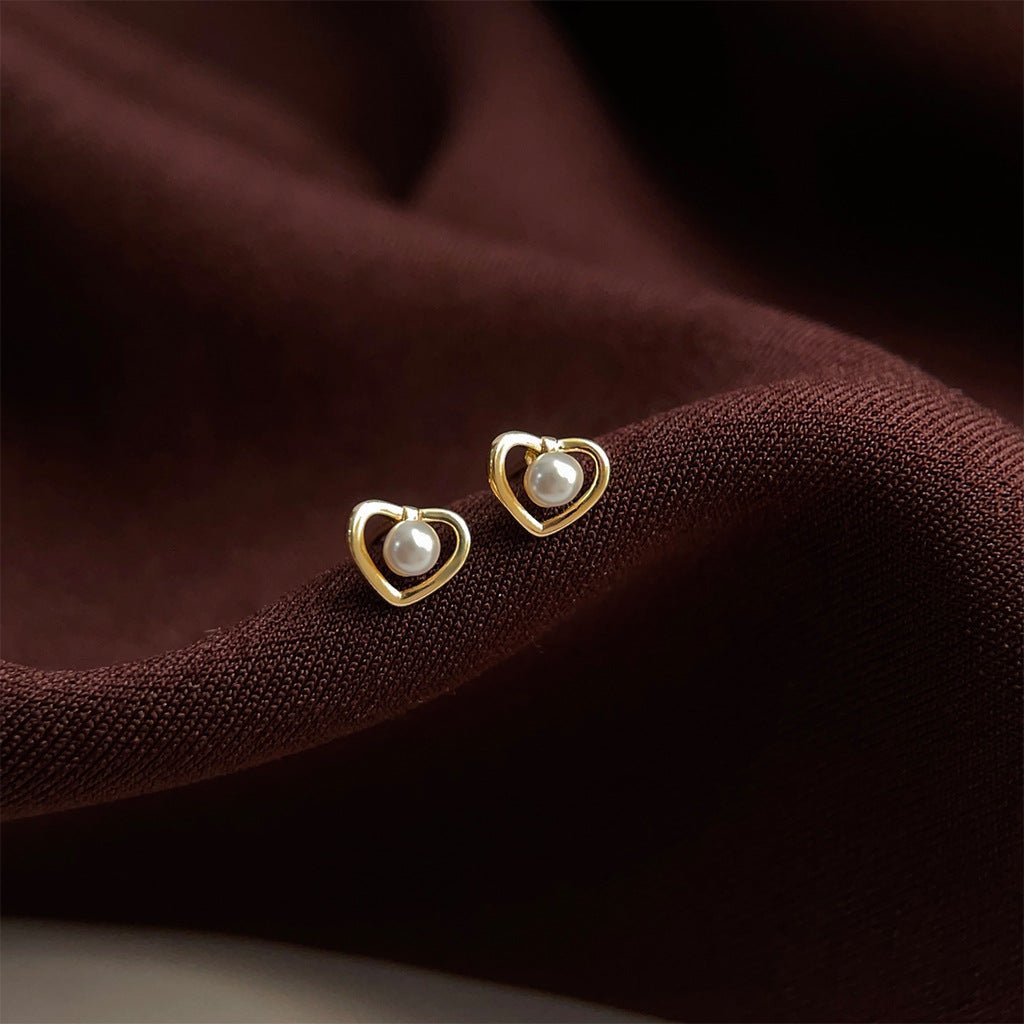 Pearly Heart Stud Earrings