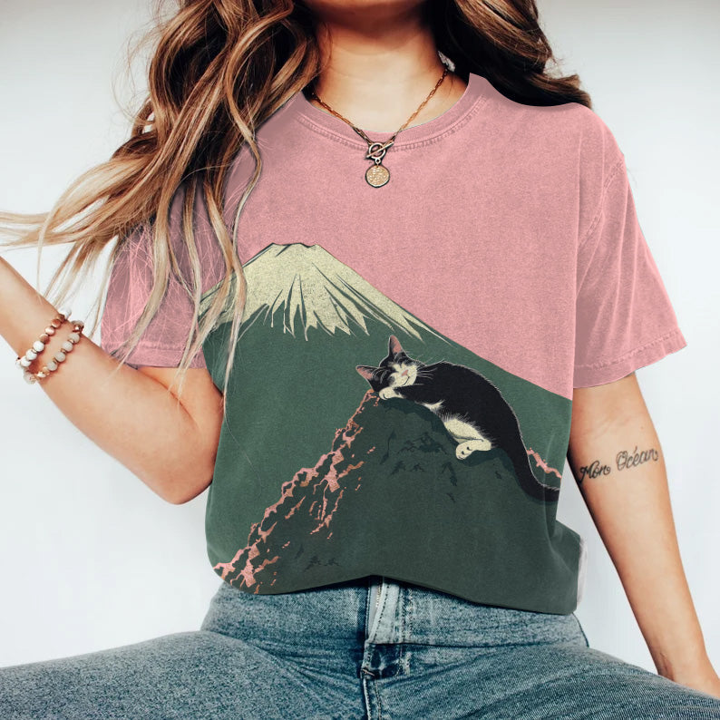 Abstract Creative Cute Cat Sleeping Next To Mount Fuji Painting Art T-Shirt elevenforest