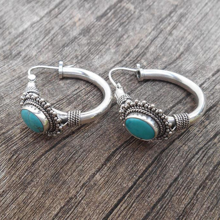 Vintage Handmade Earring