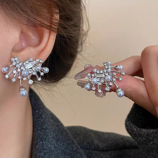 Oversize White Alloy Pearl Zircon Stud Earrings