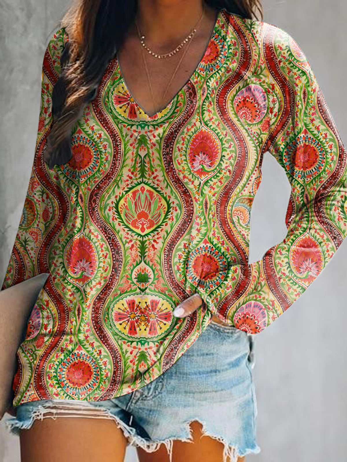 Women's Casual Vintage Ethnic Floral Art Print V Neck Long Sleeve Tops
