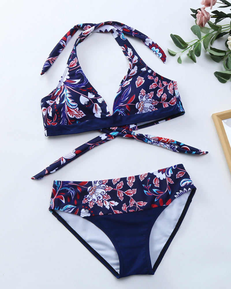 LM | Bikini set with floral pattern