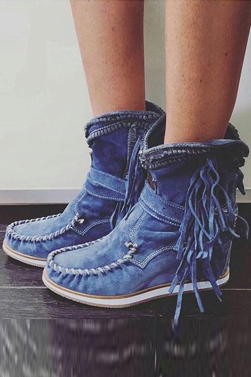 LM | Suede moccasin boots with fringes