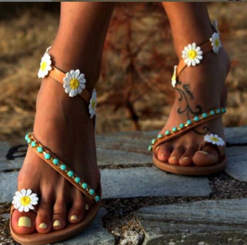 Chic Orthopedic Sandals with Unique Design