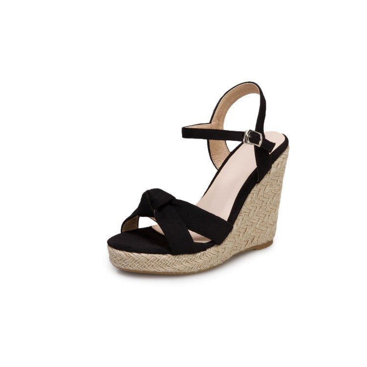 Classic Orthopedic Sandals with Timeless Style