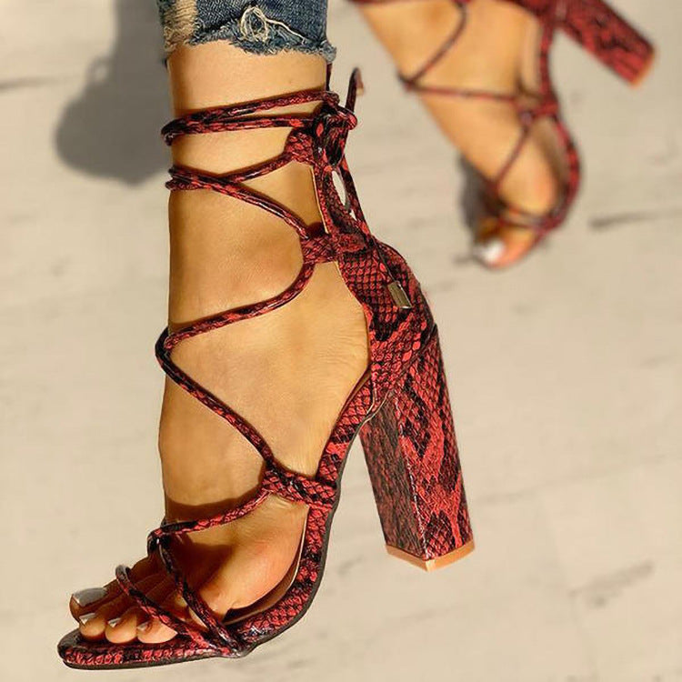 Graceful Orthopedic Sandals for Modern Look