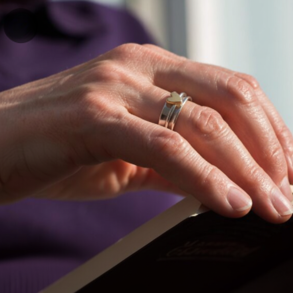 Beautiful Gold Ring with Unique Style