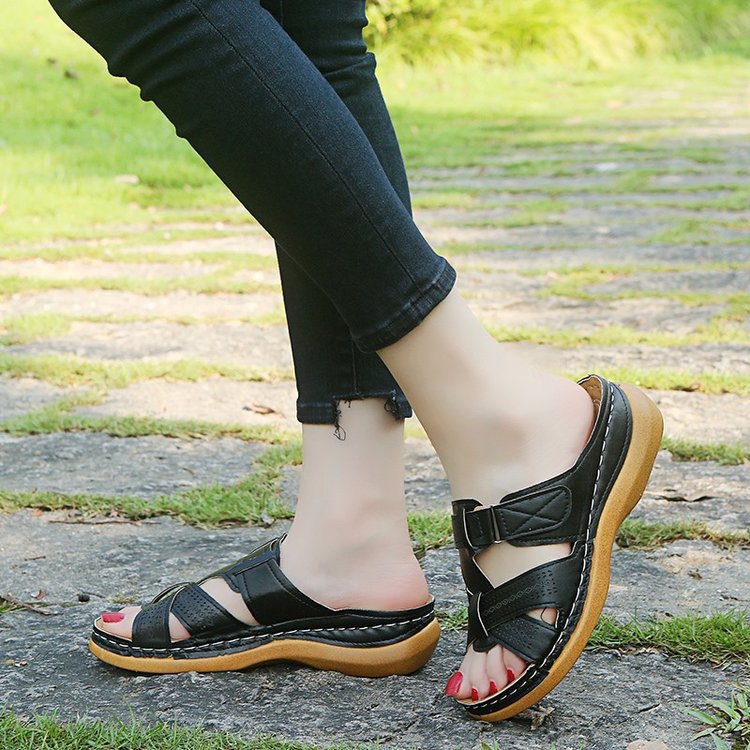 Graceful Orthopedic Shoes for Modern Look
