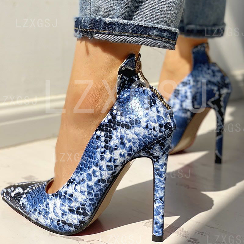 Chic Orthopedic Shoes with Unique Design
