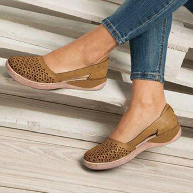 Chic Orthopedic Sandals with Unique Design
