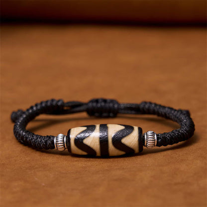 Spiritual Bracelet | Tibetan Nine-eye and Three-eyed Dzi Beads