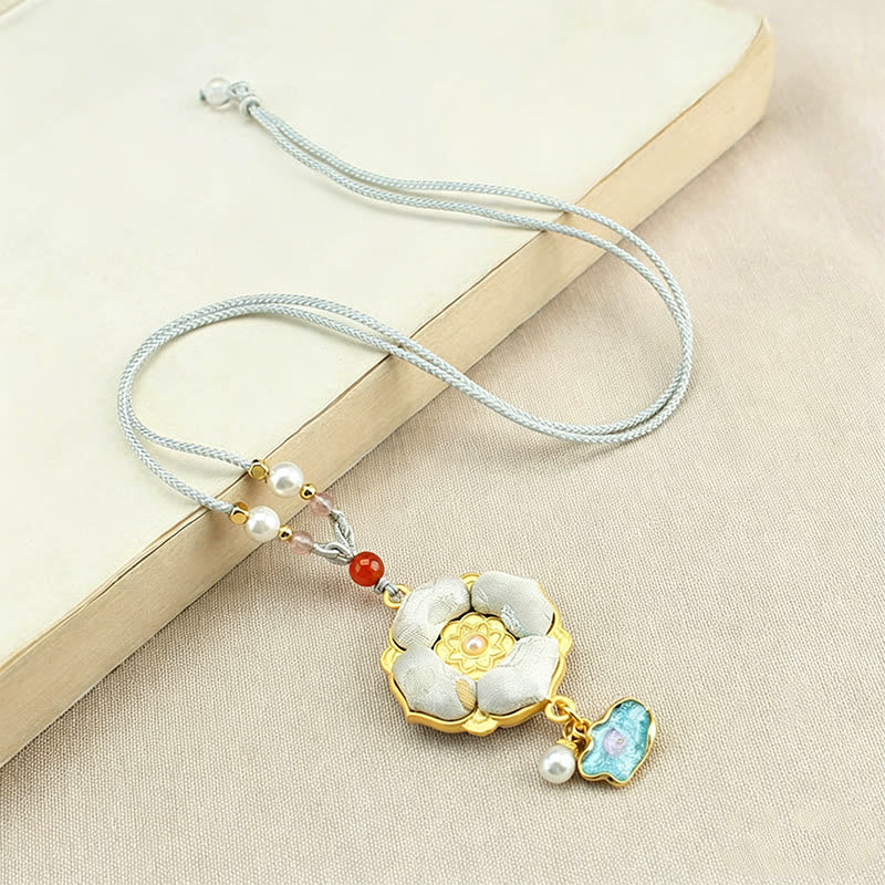 Buddha Stones Song Brocade Four-leaf Clover Luck Necklace