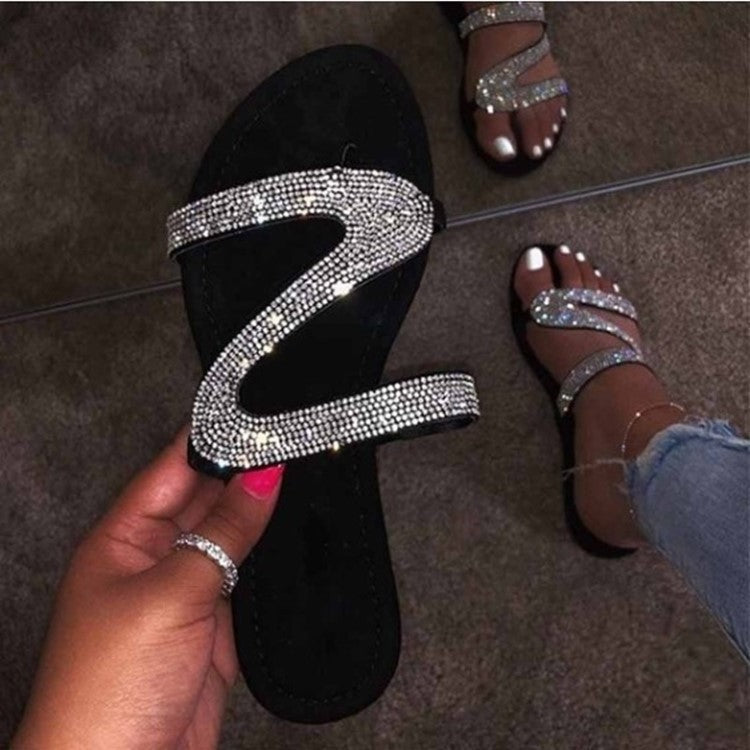 Graceful Orthopedic Sandals for Modern Look