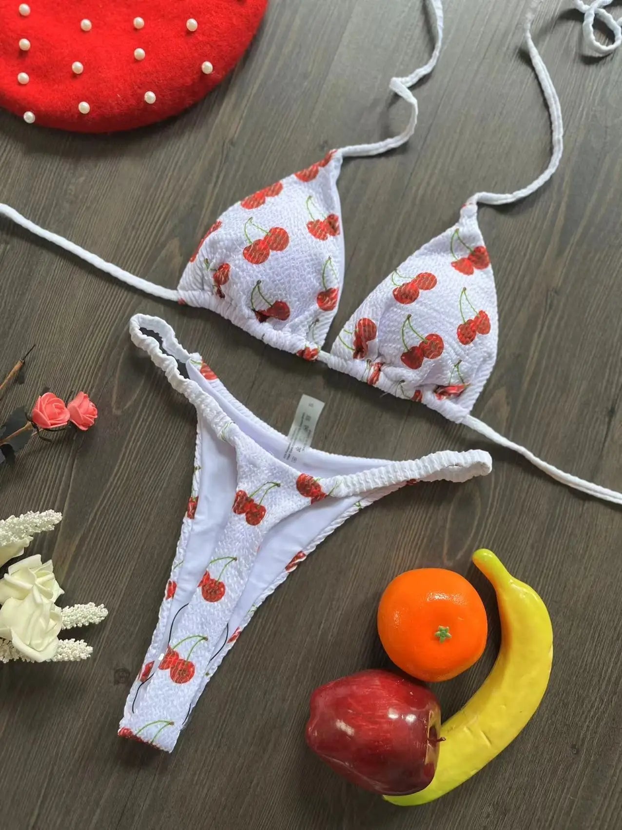 Elizabeth® | Effortless and Bikinis