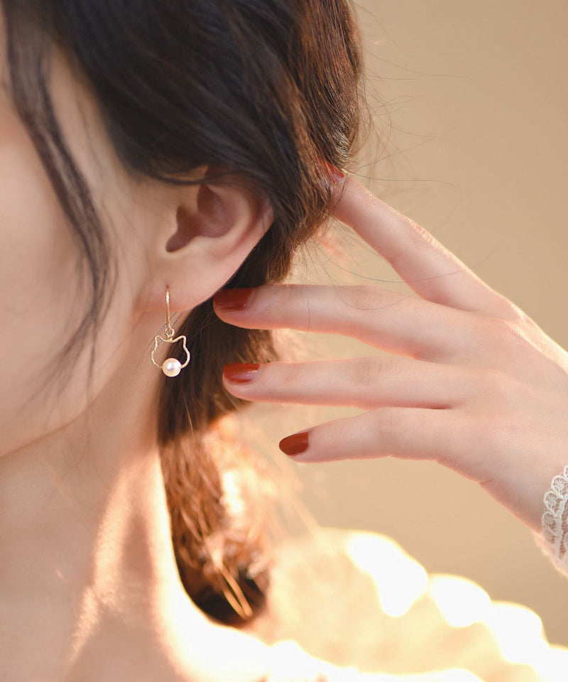 New Gold Alloy Pearl Little Cat Drop Earrings
