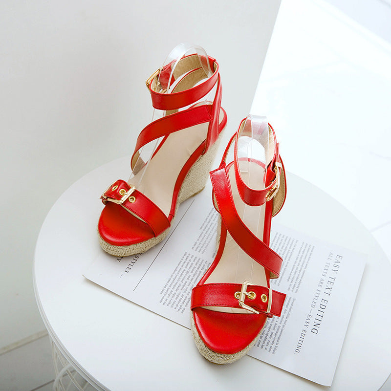 Graceful Orthopedic Sandals for Modern Look