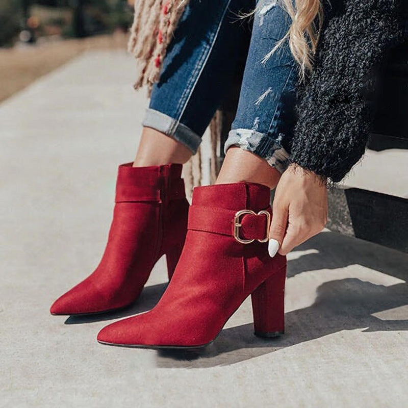 Graceful Orthopedic Boots for Modern Look