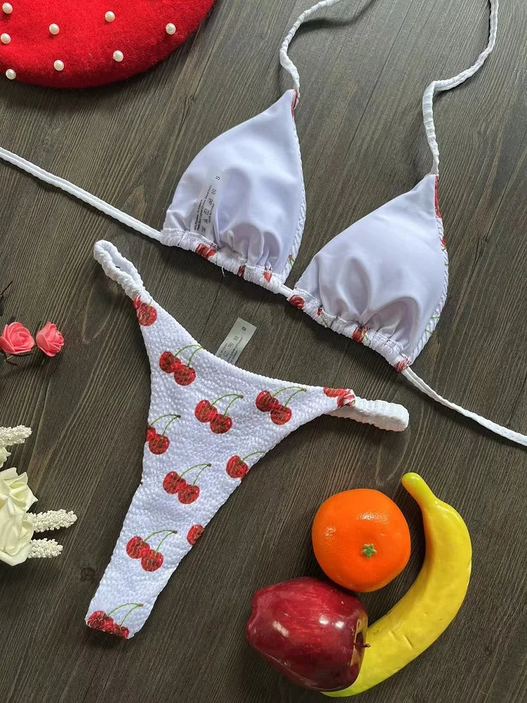 Elizabeth® | Effortless and Bikinis