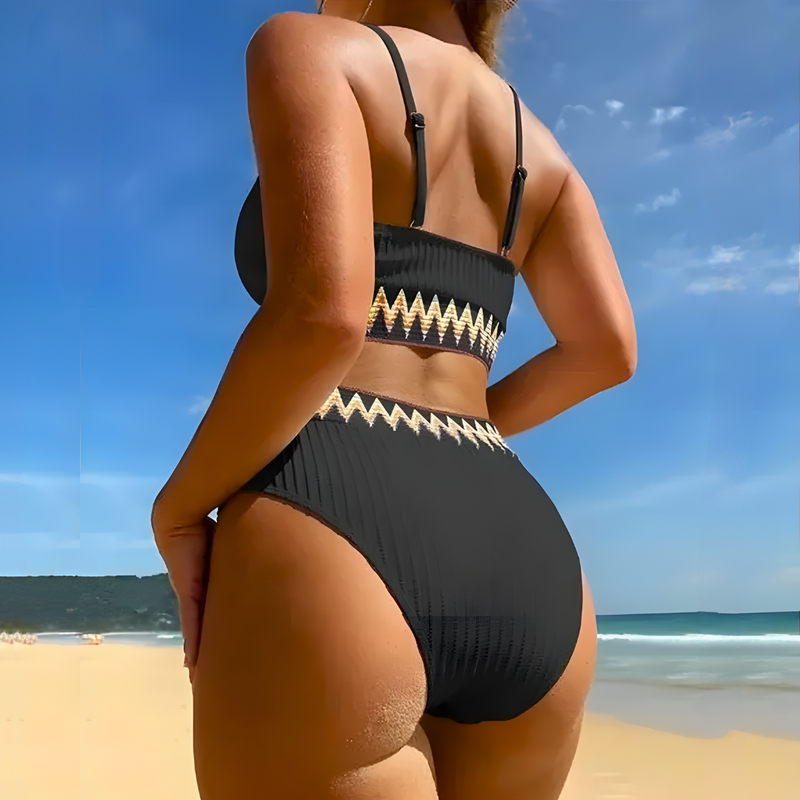 Elisa® | Relaxed and Stylish Summer Bikini