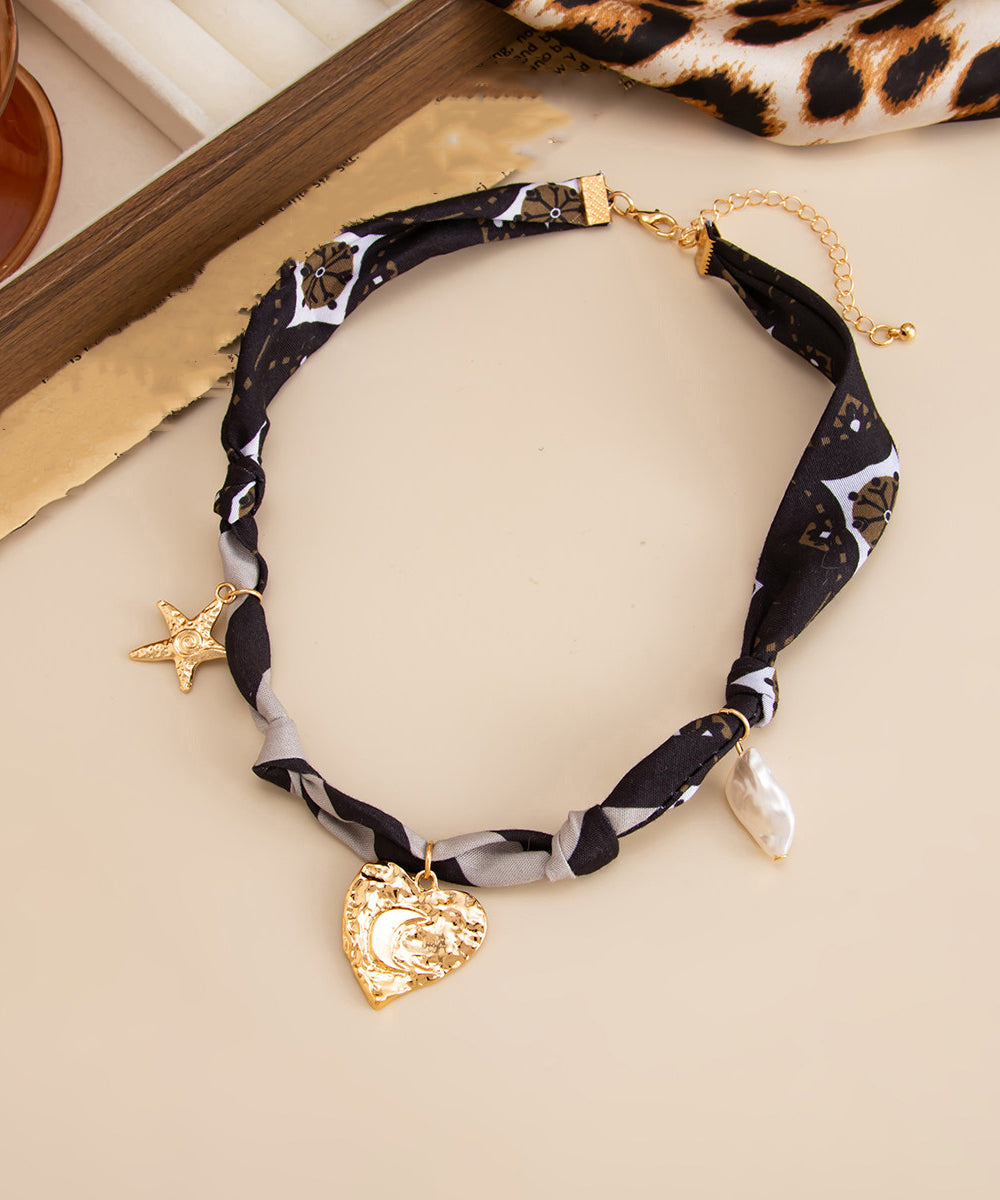 Gold Chiffon Alloy Pentagram Heart-shaped Pendant Necklace