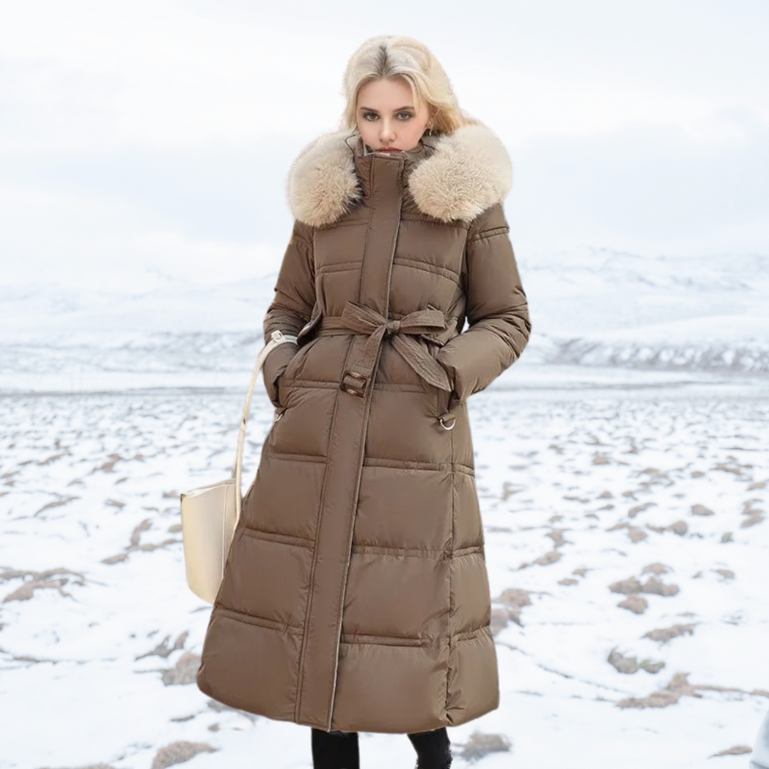 LM | Elegant fur coat for women