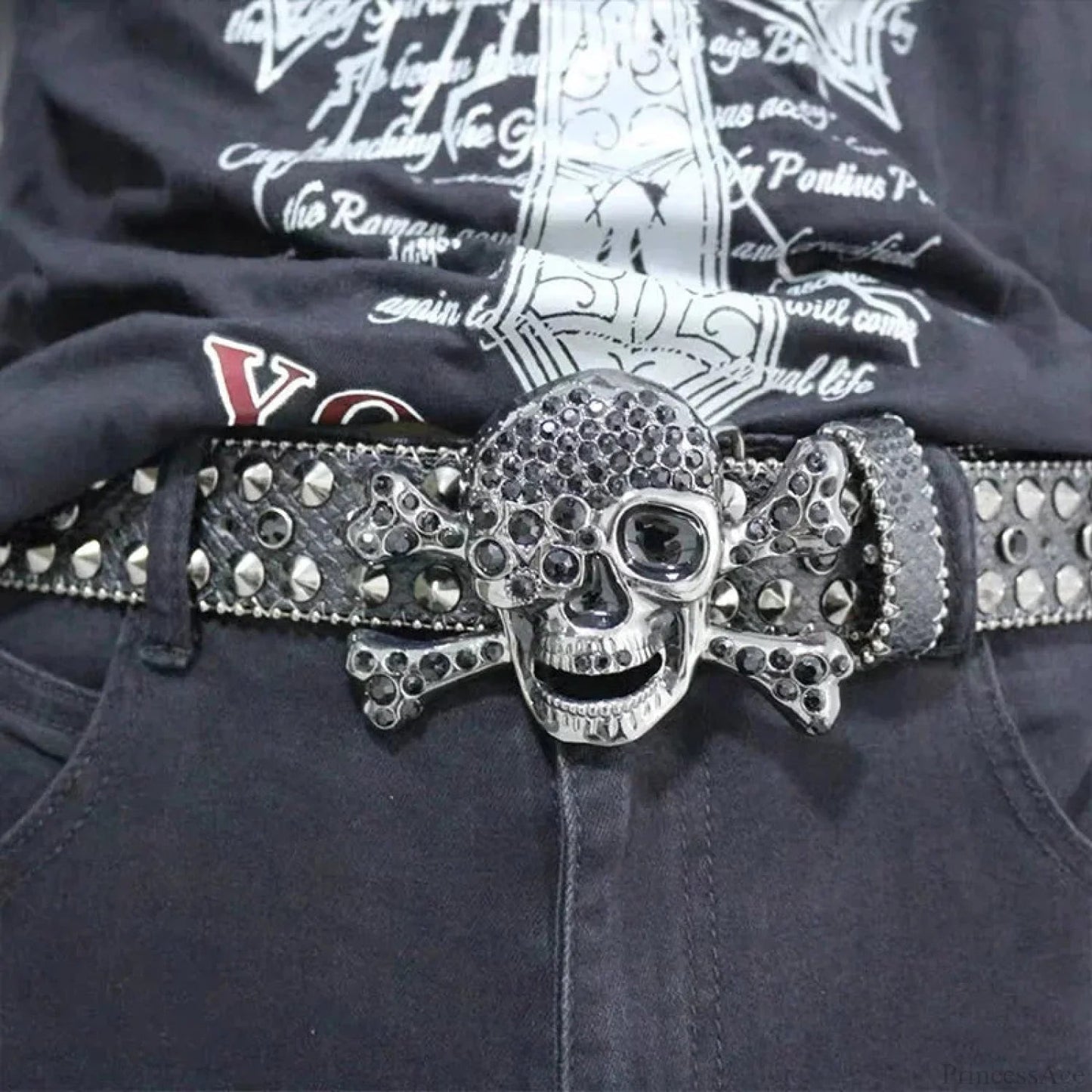 Rebellious Dark Skull Diamond Rhinestone Belt