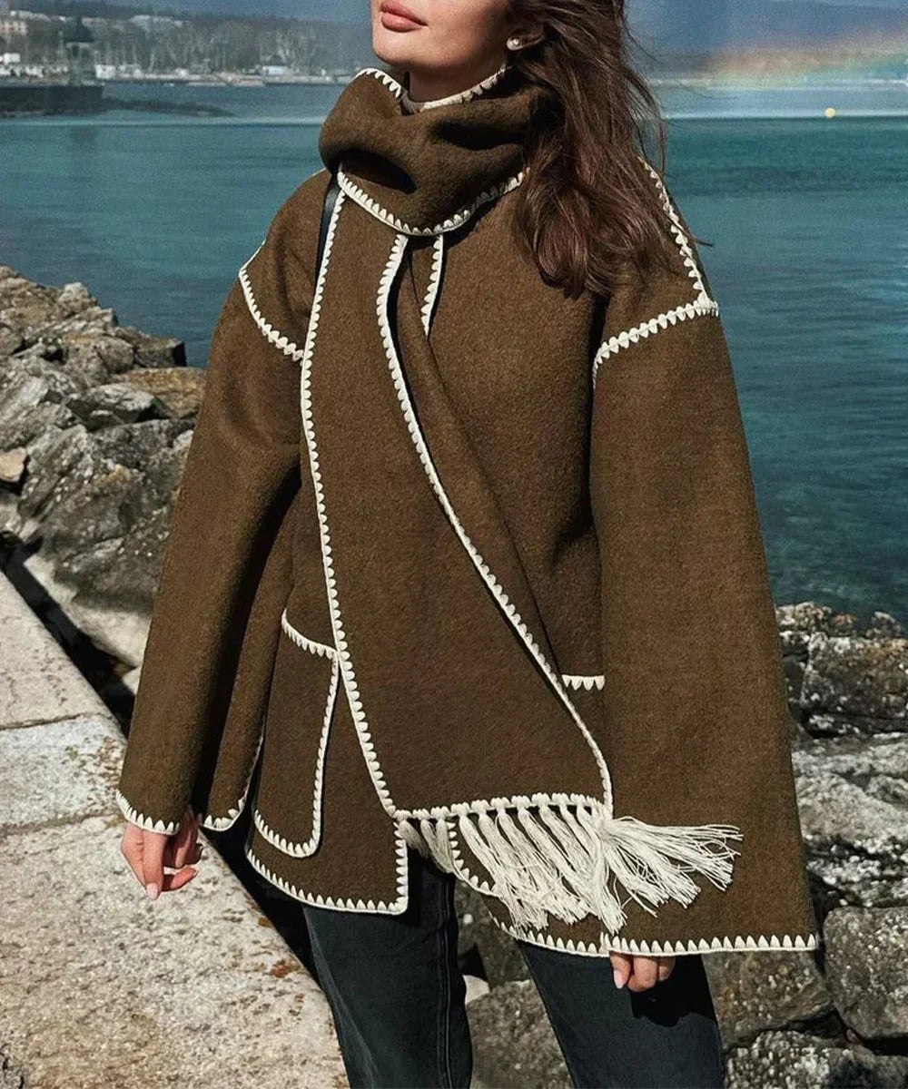 LM | Timeless tassel coat for women