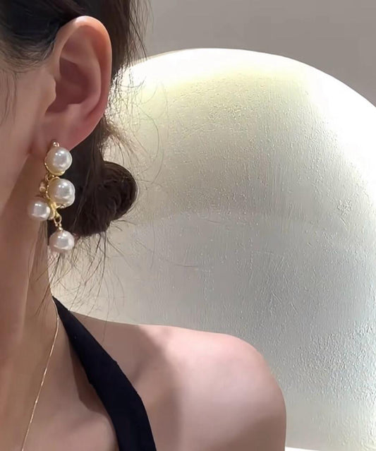 White Copper Alloy Pearl Stud Earrings