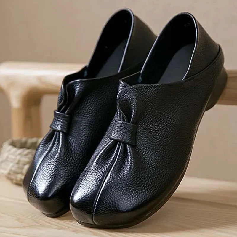LM | Shoes with round toe