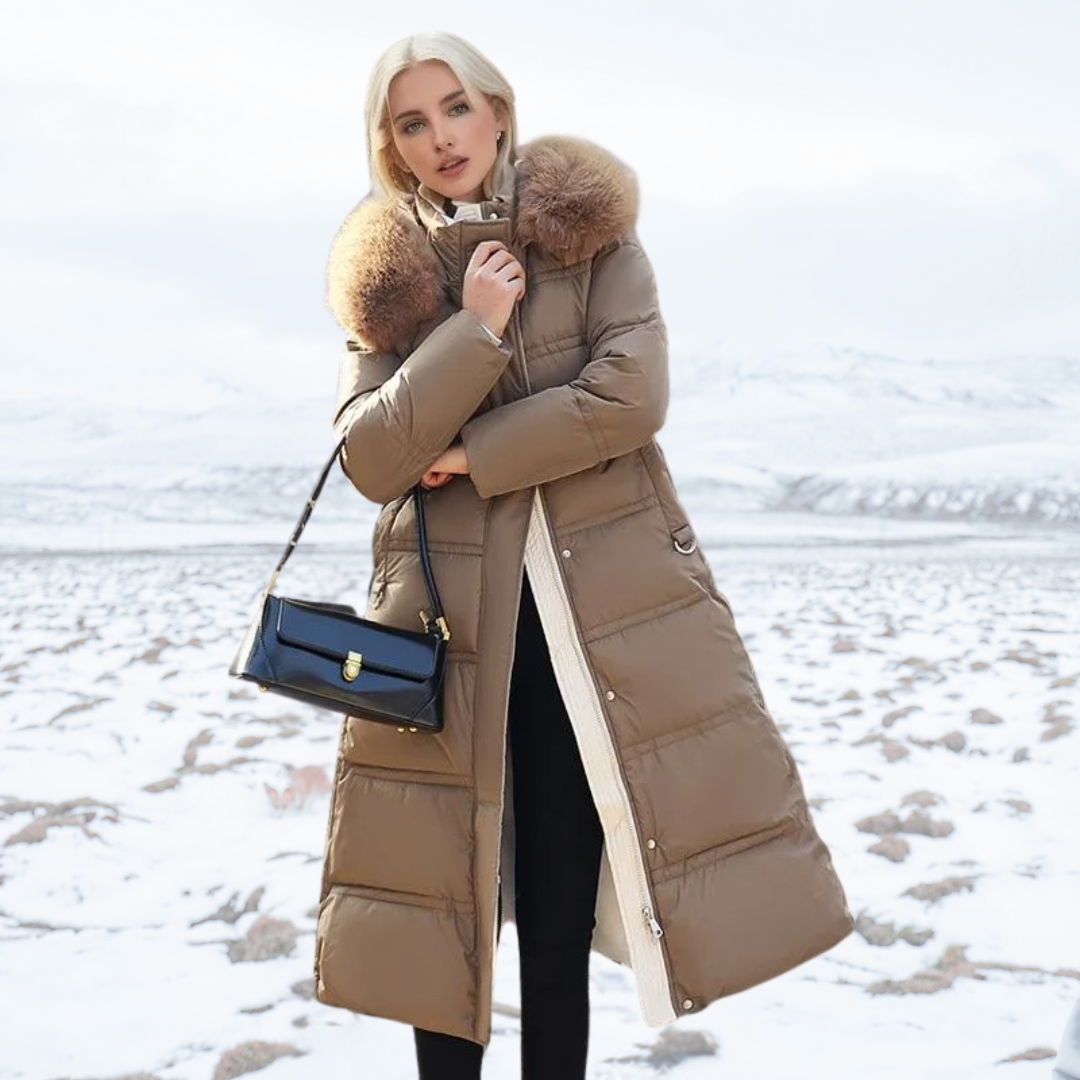 LM | Elegant fur coat for women