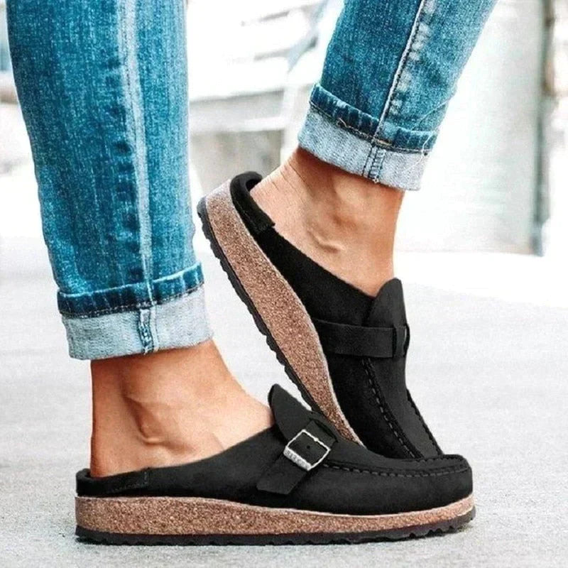 LM | Retro slip-on sandals