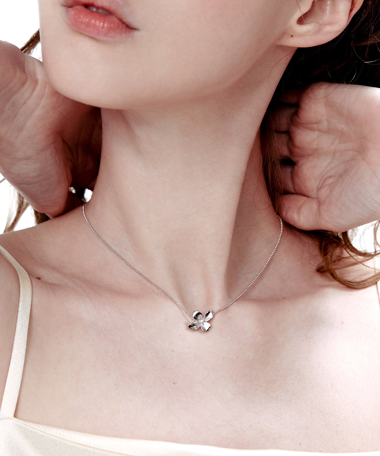 Small Round Bead Thread Copper Plated Small Pendant Fine Choker
