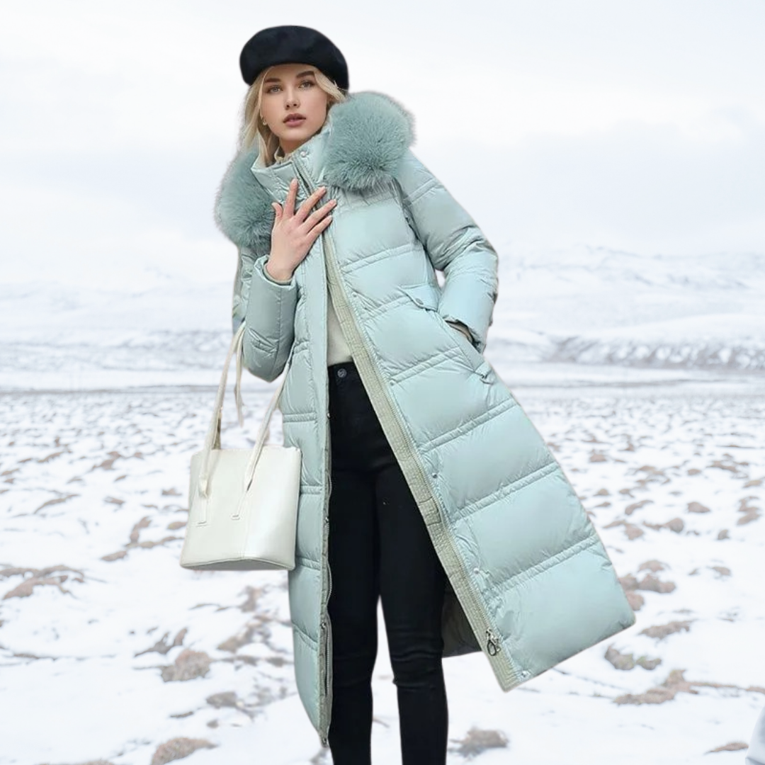 LM | Elegant fur coat for women