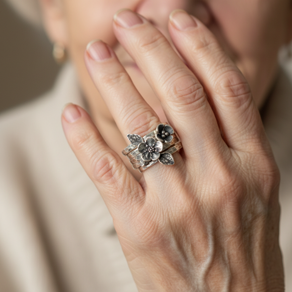 Charming Silver Ring for Any Occasion