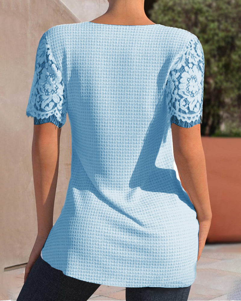 LM | Structured lace blouse