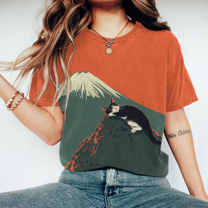 Abstract Creative Cute Cat Sleeping Next To Mount Fuji Painting Art T-Shirt elevenforest