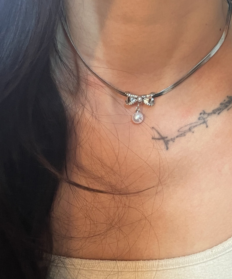 Fink Silk Stainless Steel Pearl Bow Pendant Necklace