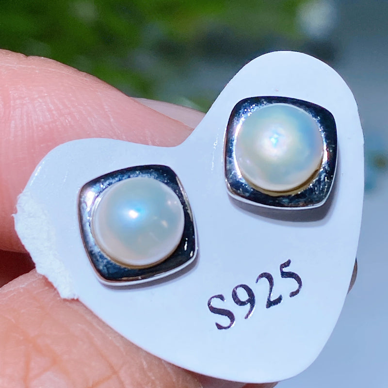 7-12mm Silver Crystal Stud Earrings for Healing & Balance